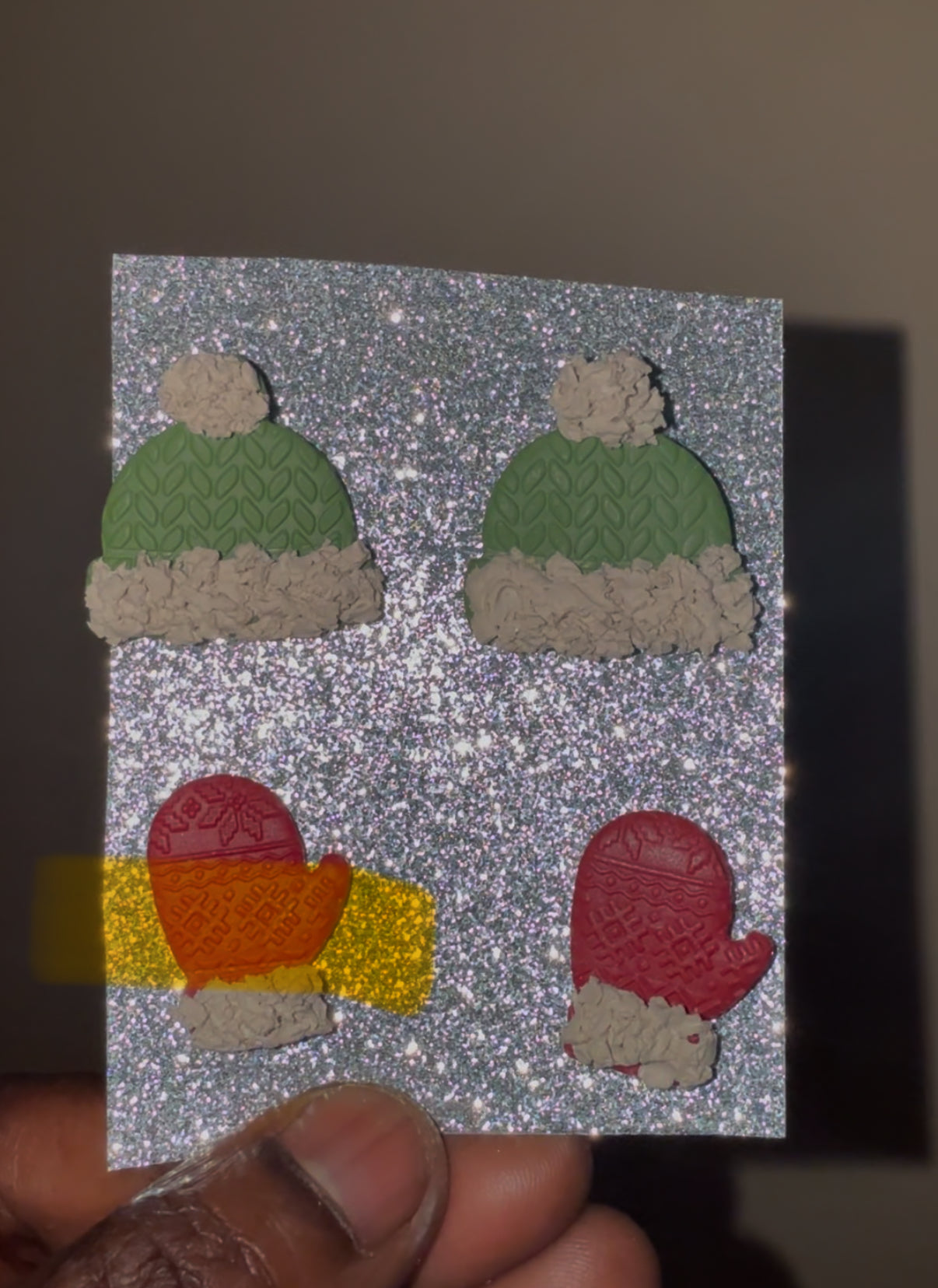 Day 4 Mittens / Hat Christmas Stud Pack