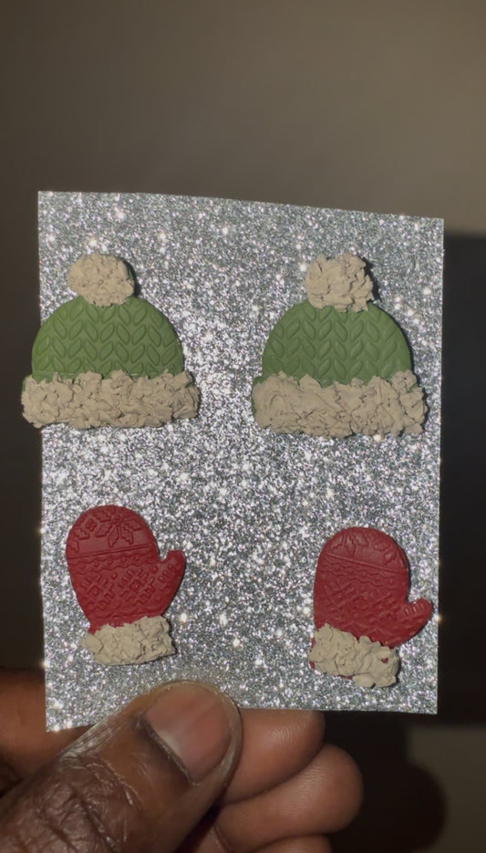 Day 4 Mittens / Hat Christmas Stud Pack